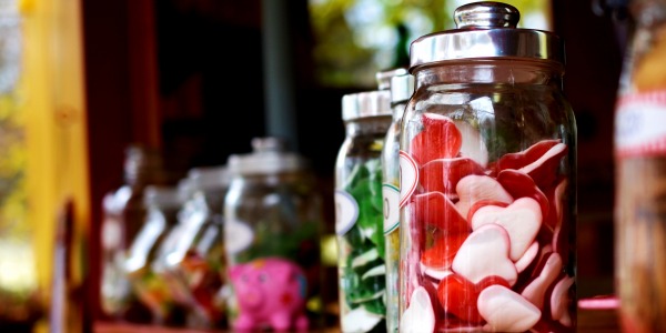Improve Employee Productivity and Job Satisfaction with Office Lolly and Snack Jars 